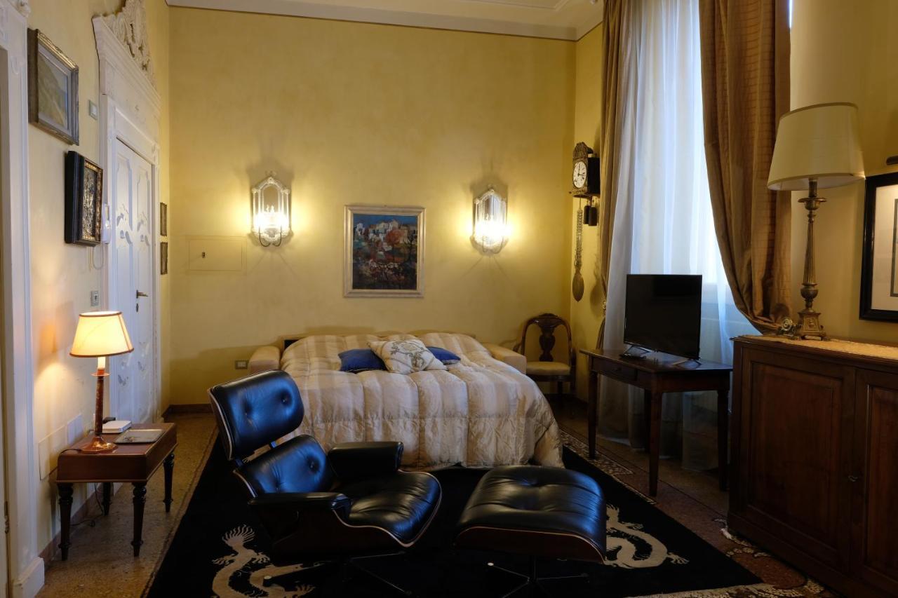 Апартаменти Residenza Dei Signori - Italian Homing Верона Екстер'єр фото